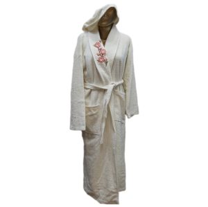 حوله تن پوش گلدوزی شده 125